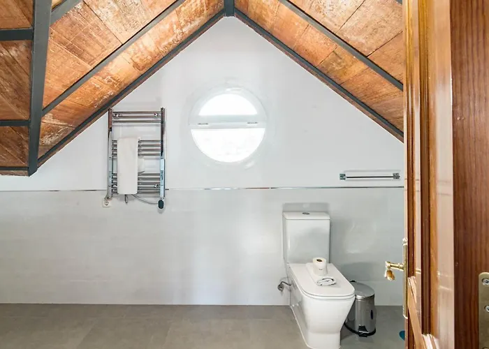 Pg9 - Andalucian 3-story Townhouse Near Semesterbostad