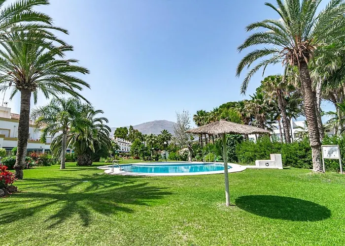 Pg9 - Andalucian 3-story Townhouse Near