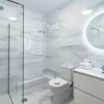 Pg9 - Andalucian 3-story Townhouse Near Естепона