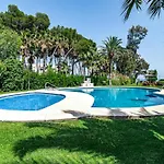Pg9 - Andalucian 3-story Townhouse Near Будинок відпочинку *