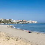 Pg9 - Andalucian 3-story Townhouse Near Будинок відпочинку *