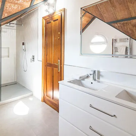 Pg9 - Andalucian 3-story Townhouse Near Εστεπόνα