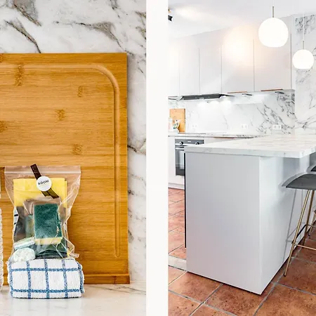 Pg9 - Andalucian 3-story Townhouse Near