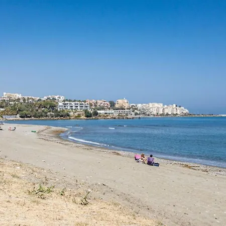 Pg9 - Andalucian 3-story Townhouse Near
