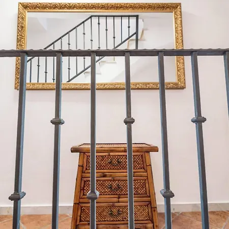 Feriehus Pg9 - Andalucian 3-story Townhouse Near