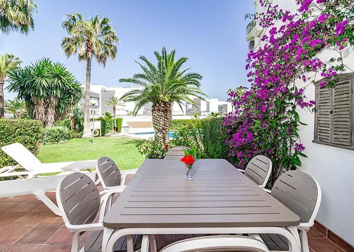 Будинок відпочинку Pg9 - Andalucian 3-story Townhouse Near