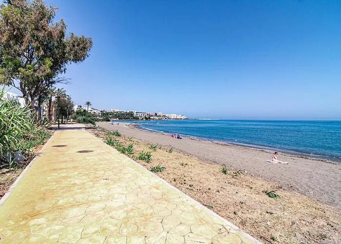 Pg9 - Andalucian 3-story Townhouse Near *