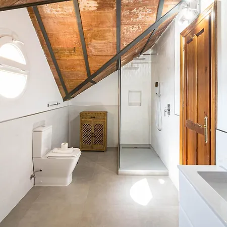 Pg9 - Andalucian 3-story Townhouse Near Estepona