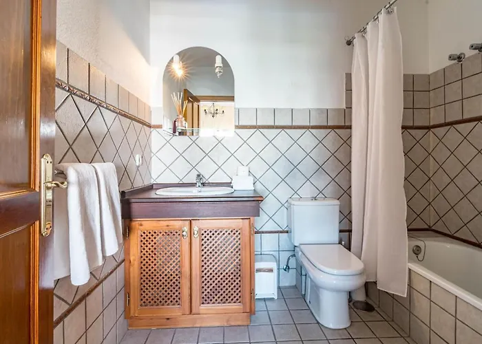 Pg9 - Andalucian 3-story Townhouse Near Estepona