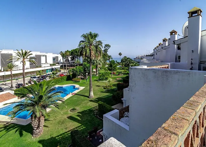 Pg9 - Andalucian 3-story Townhouse Near Feriehus